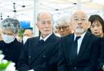 高校生による隊員だったおじの遺書朗読を聞き、涙を流す毛利良一さん＝１３日午前１１時すぎ、南さつま市の万世特攻平和祈念館