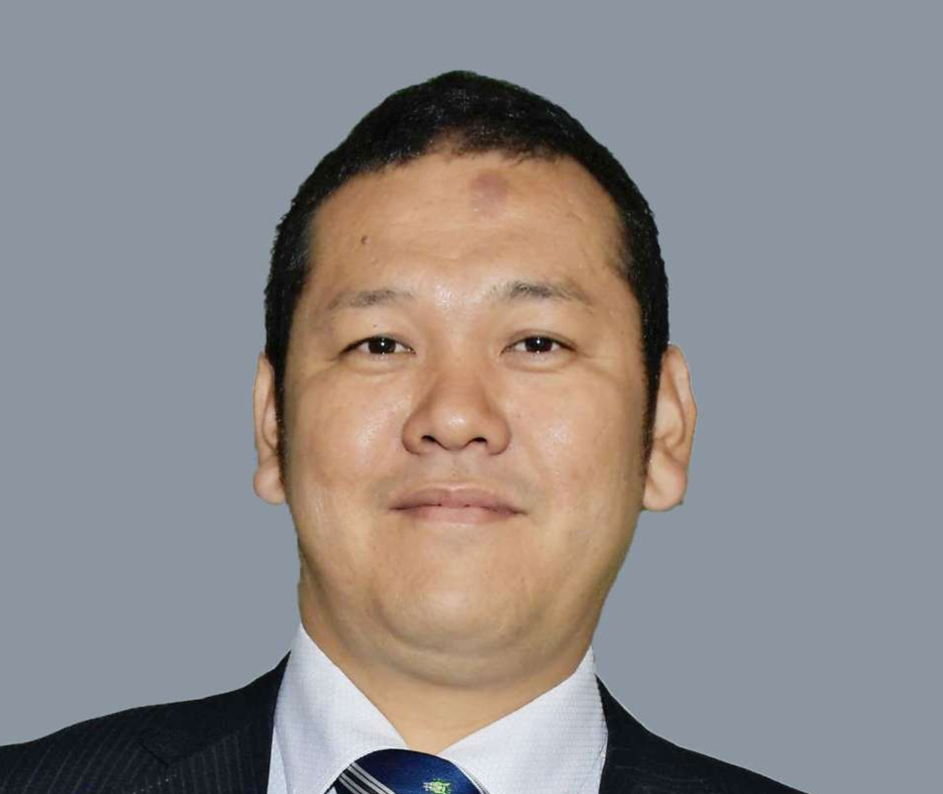 草原　正和氏