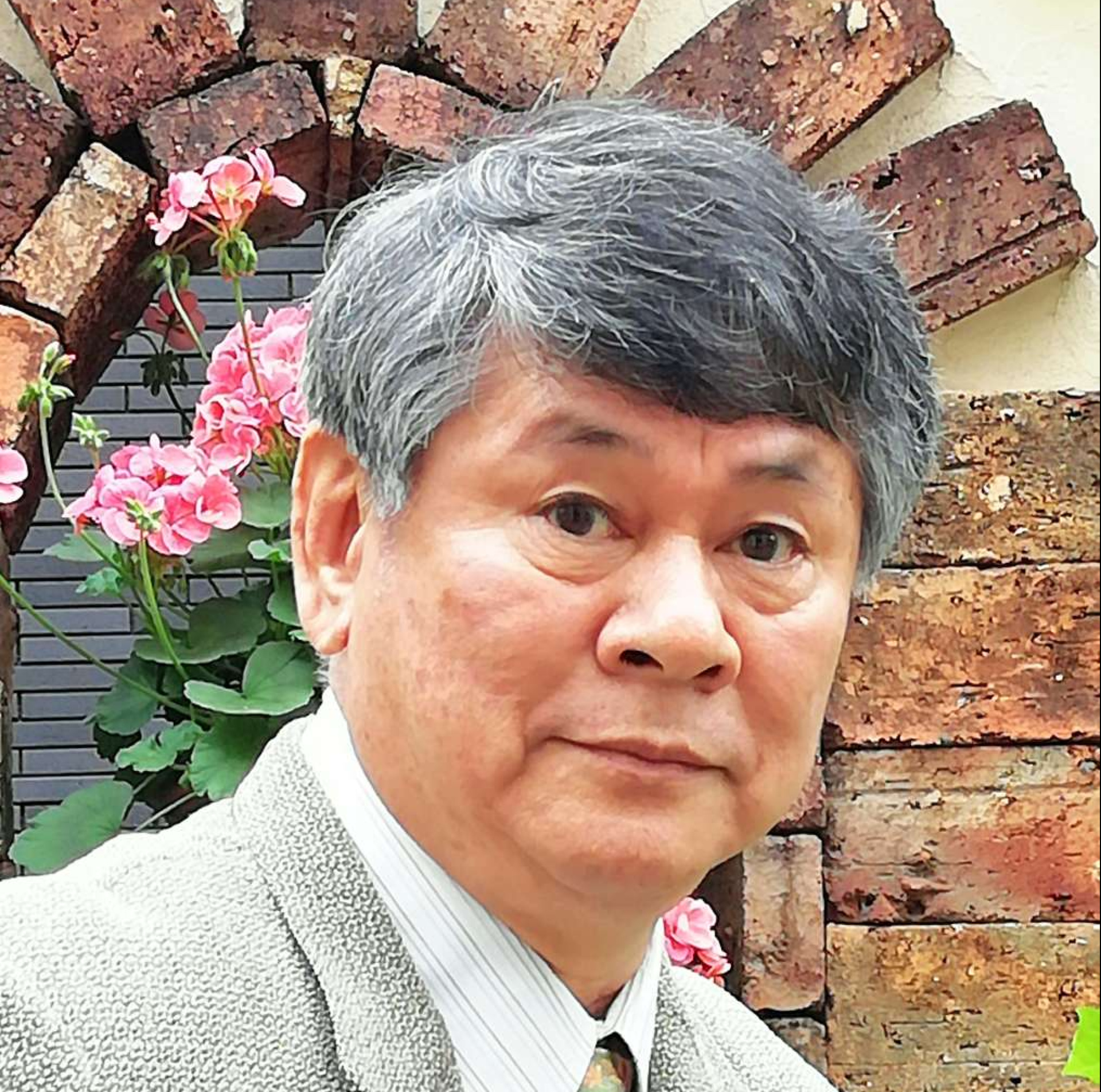 上床利秋さん