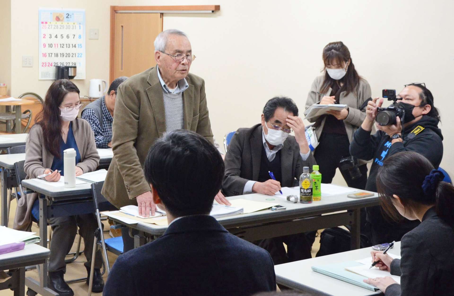 実務者協議で意見を述べる水俣病被害者・支援者連絡会の山下善寛代表代行＝３月１０日、水俣市