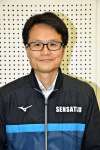 県下一周駅伝川薩地区監督に再任された中俣哲男さん＝薩摩川内市運動公園町のサンアリーナせんだい