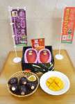 ＪＡそお鹿児島が贈ったパッションフルーツとマンゴー＝２６日、県庁