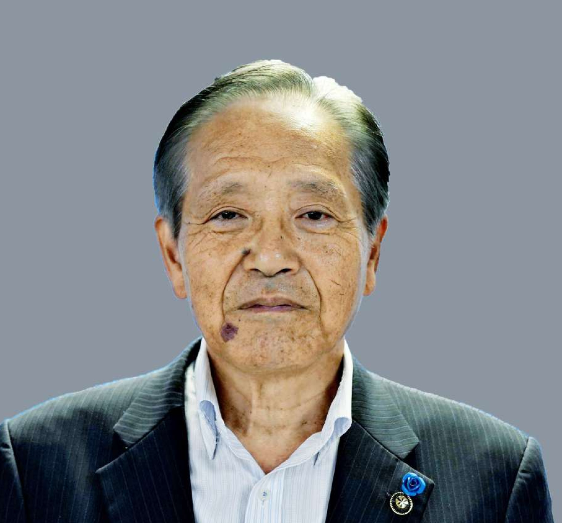 中西茂氏