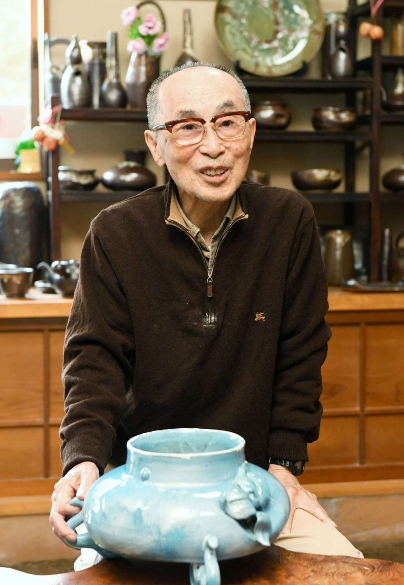 陶芸家・有山長佑さん