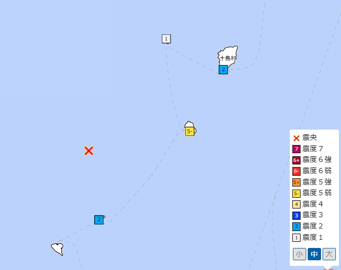 〈関連〉３０日午後６時３３分ごろ、悪石島で震度５弱を観測した地震の震央を地図で確認する（気象庁ホームページより）