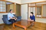 家具や家電を備える移住お試し住宅＝いちき串木野市大原町