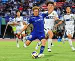 前半１３分、鹿児島Ｕ・河村が先制ゴールを決める＝白波スタジアム
