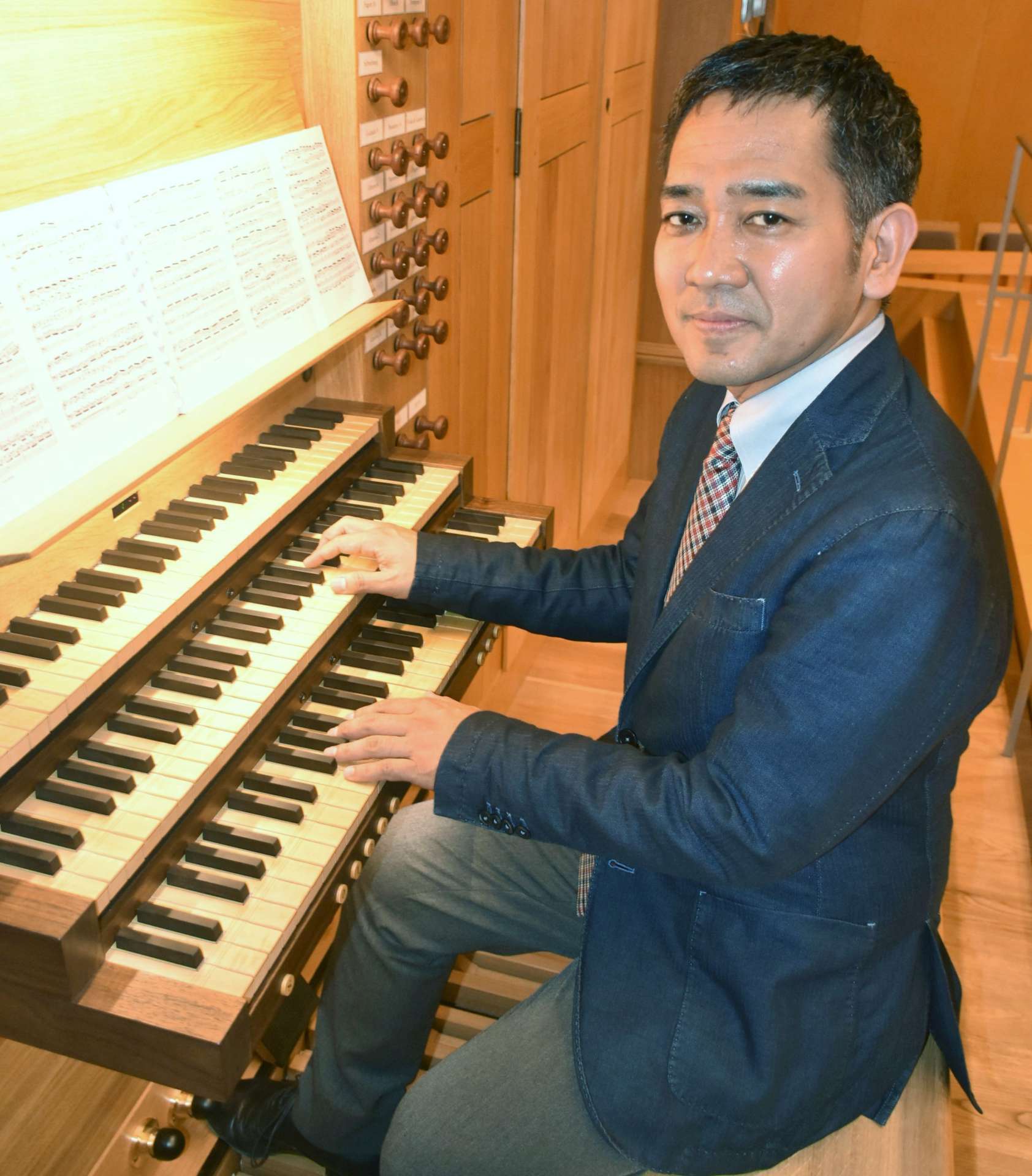 姶良市出身のオルガニストの山口綾規さん