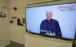 鹿屋市が戦後８０年の節目に開いている特別企画展で公開されている千玄室さんのインタビュー動画＝１４日、同市のリナシティかのや