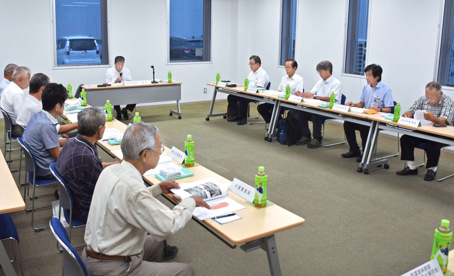 エコパークかごしまの安全監視委員会＝２１日、薩摩川内市
