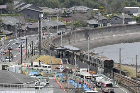 新設されたＪＲ日豊線の仙巌園駅＝鹿児島市吉野町