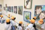 力作が並ぶ会場＝１９日、鹿児島市立美術館
