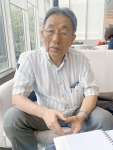 霧島連山・新燃岳の活動について話す京都大学の石原和弘名誉教授＝京都市