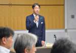 第７９回全国植樹祭に向けた鹿児島県の準備委員会であいさつする寺田雅一副知事＝３０日、県庁