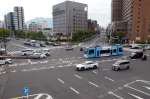 交通量が多く五差路の新屋敷交差点＝９月３０日午前８時２０分ごろ、鹿児島市新屋敷町