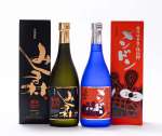 三島村産のサツマイモを用い、村営蔵で製造される芋焼酎（同村役場提供）