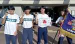 男子１６００メートルリレー優勝の鹿児島＝沖縄県総合運動公園競技場
