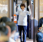 能登半島地震の揺れや現在の暮らしについて表情豊かに伝えるのと鉄道の震災語り部