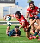 後半、加治木工・曽原がトライを決める＝白波スタジアム