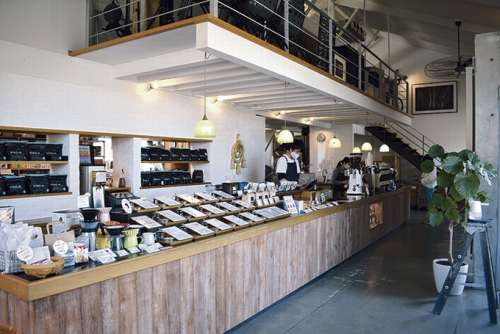 ヴォアラ珈琲 霧島国分本店
