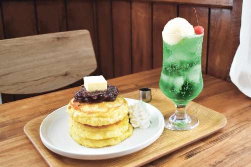 カフェpoturi<small>(ポツリ)</small>