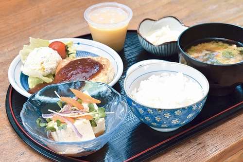 のぶちゃんもめん豆腐