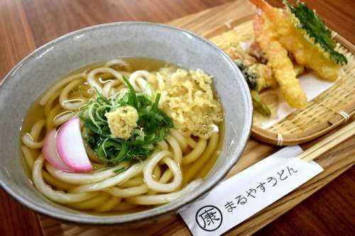 まるやすうどん