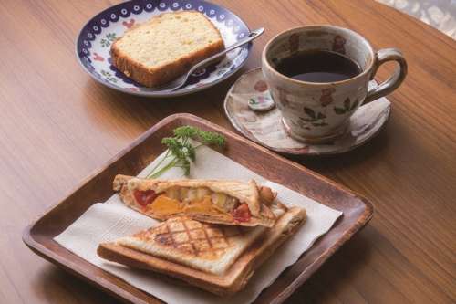 喫茶Again<small>（アゲイン）</small>