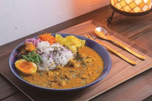 メラメラ(事務所カレー)