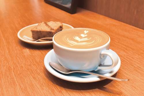 haf coffee stop<small>（ハフコーヒーストップ）</small>