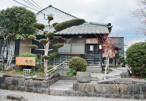 花遊膳