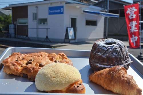 Bread Booth8<small>（ブレッドブースエイト）</small>