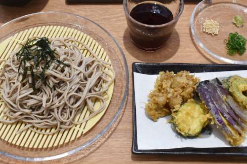 天よ志<small>（てんよし）</small>