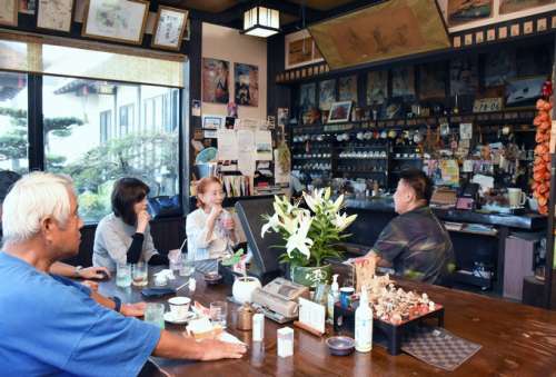 コーヒー専門店かいもん