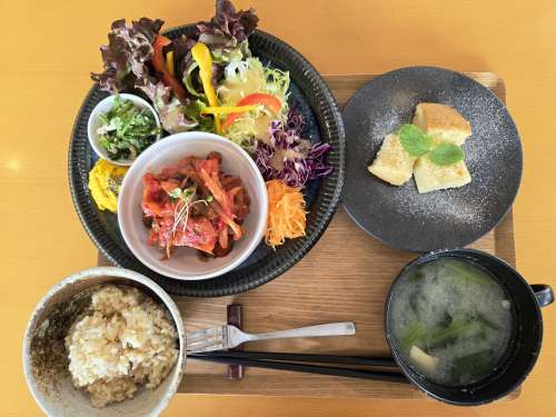 かごしょくのおうちごはん